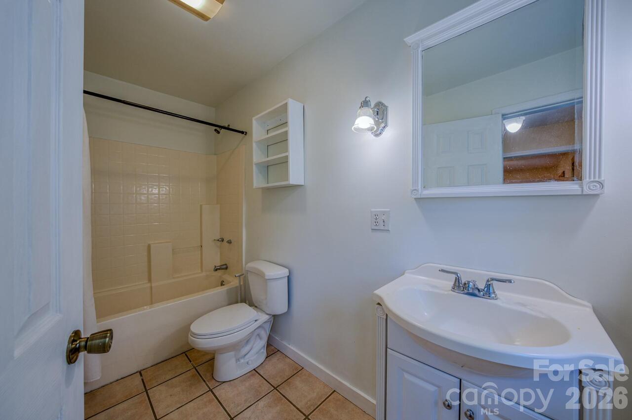 Listing Photo 20