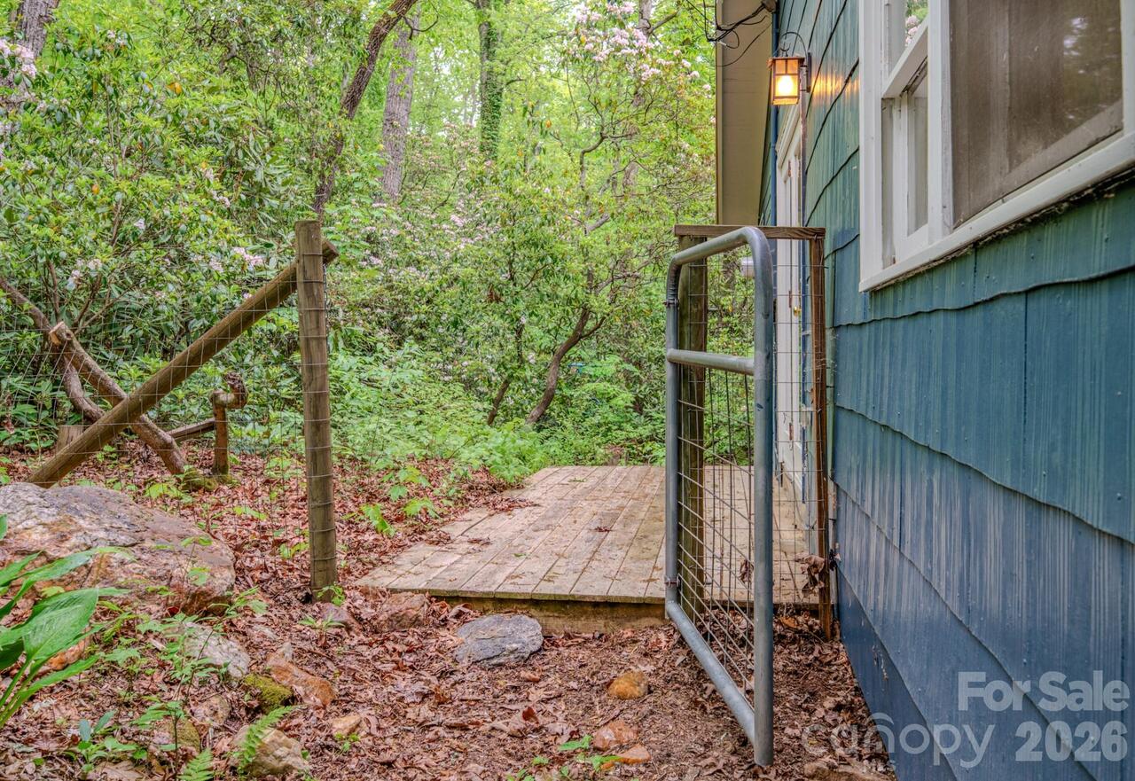 Listing Photo 32