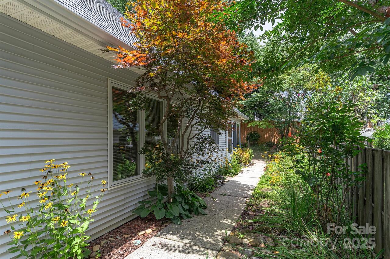 Listing Photo 24