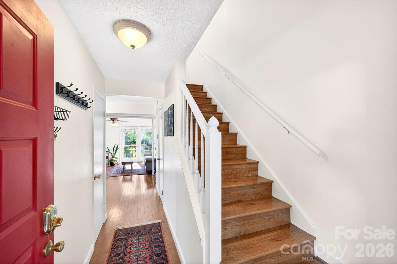 Listing Photo 17