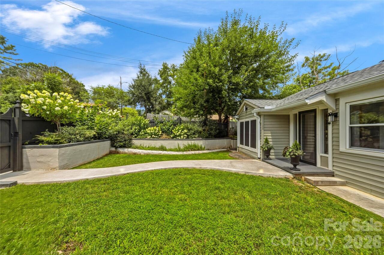 Listing Photo 33