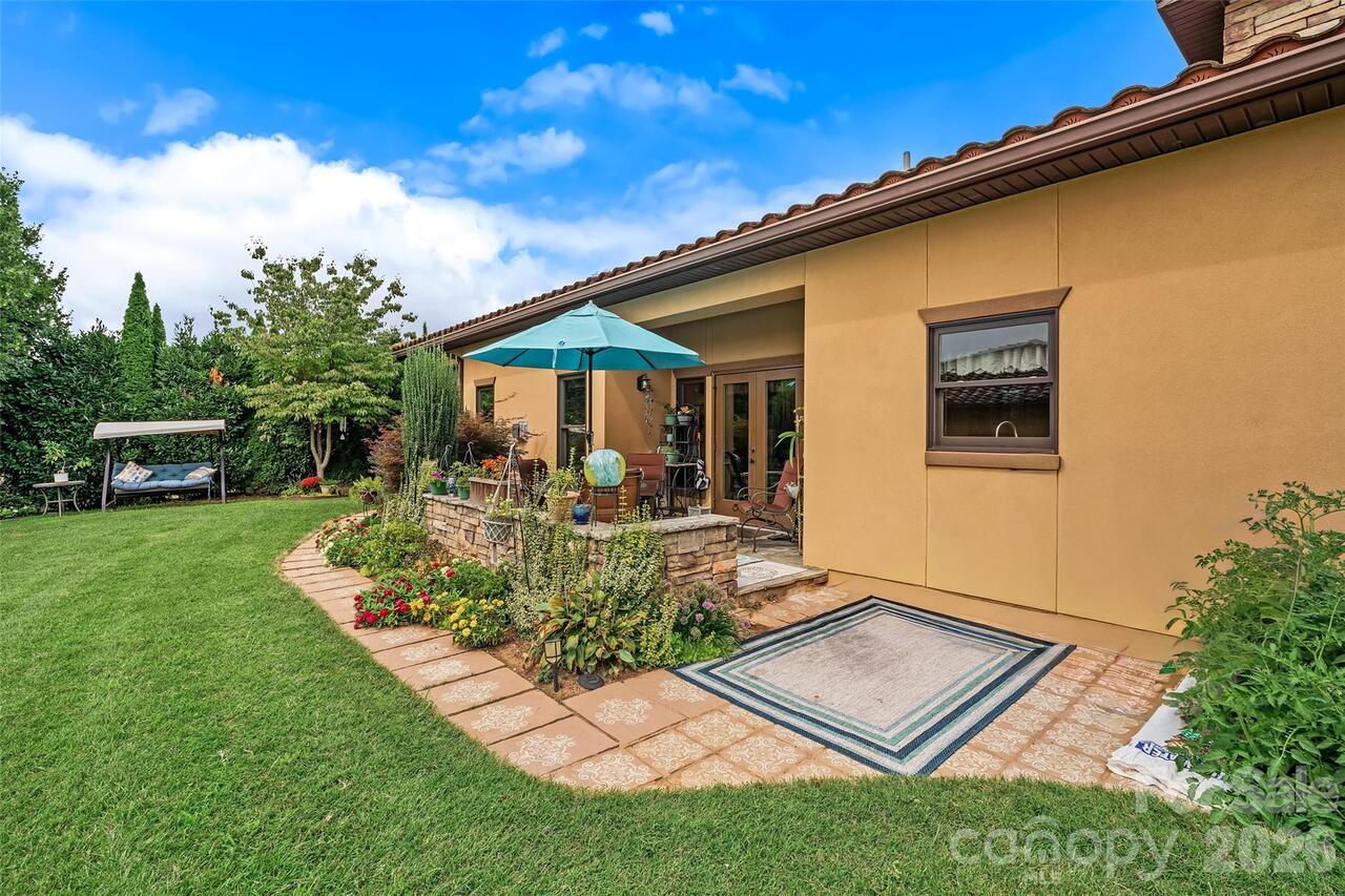 Listing Photo 24