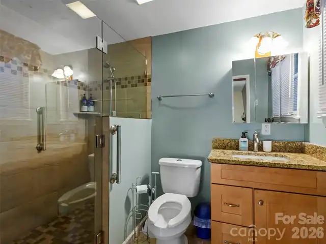 Listing Photo 32