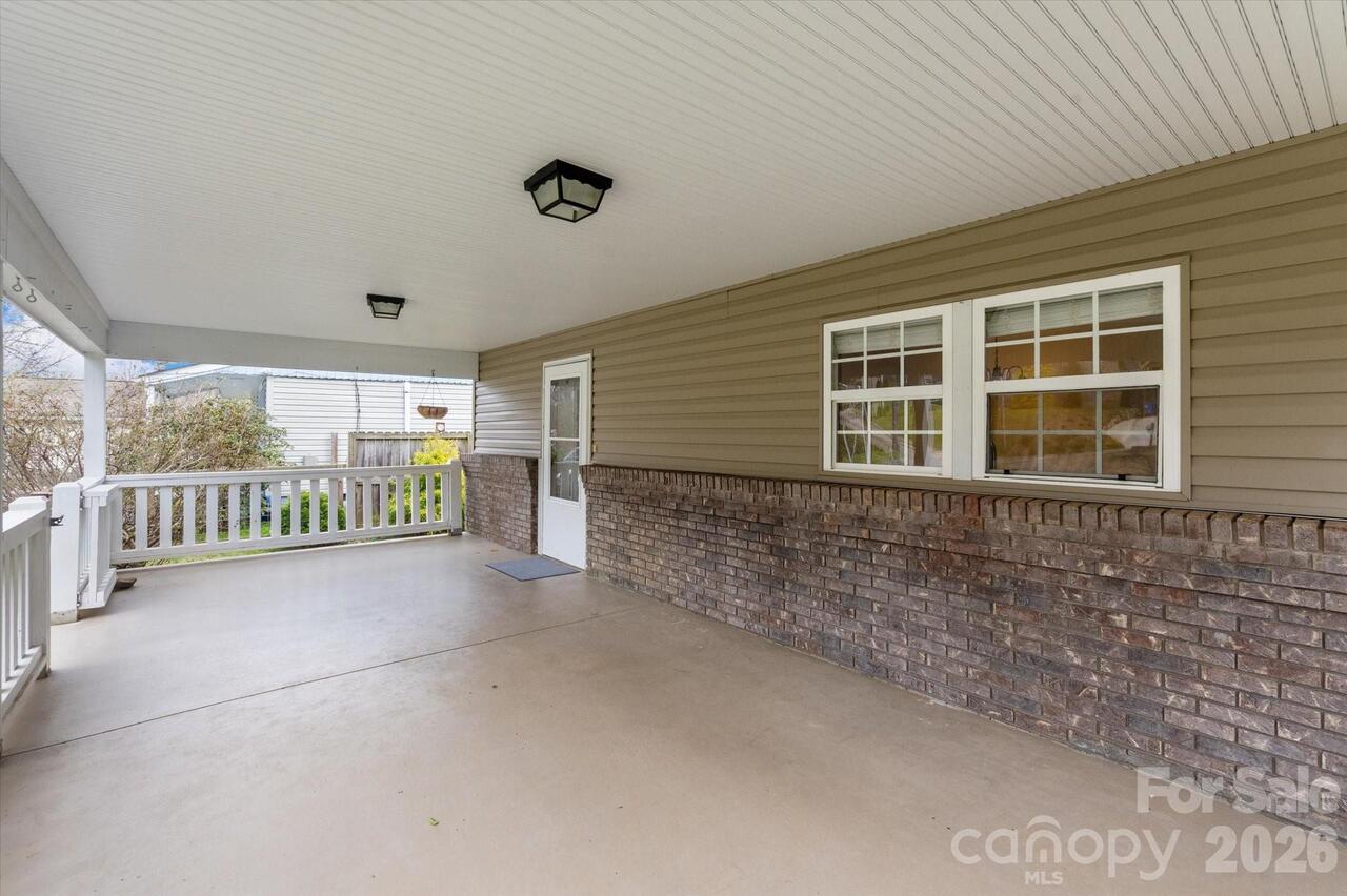 Listing Photo 7