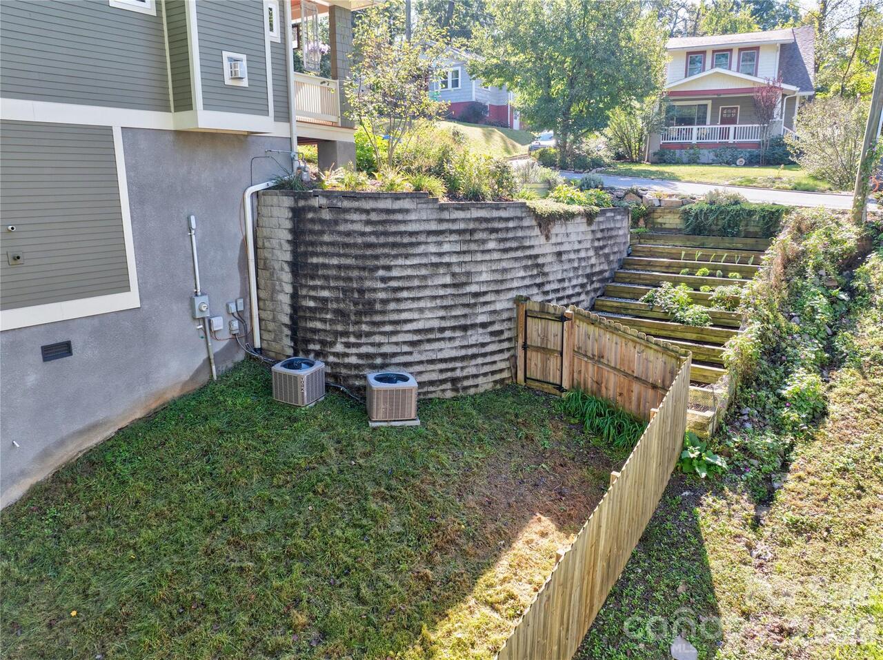 Listing Photo 28
