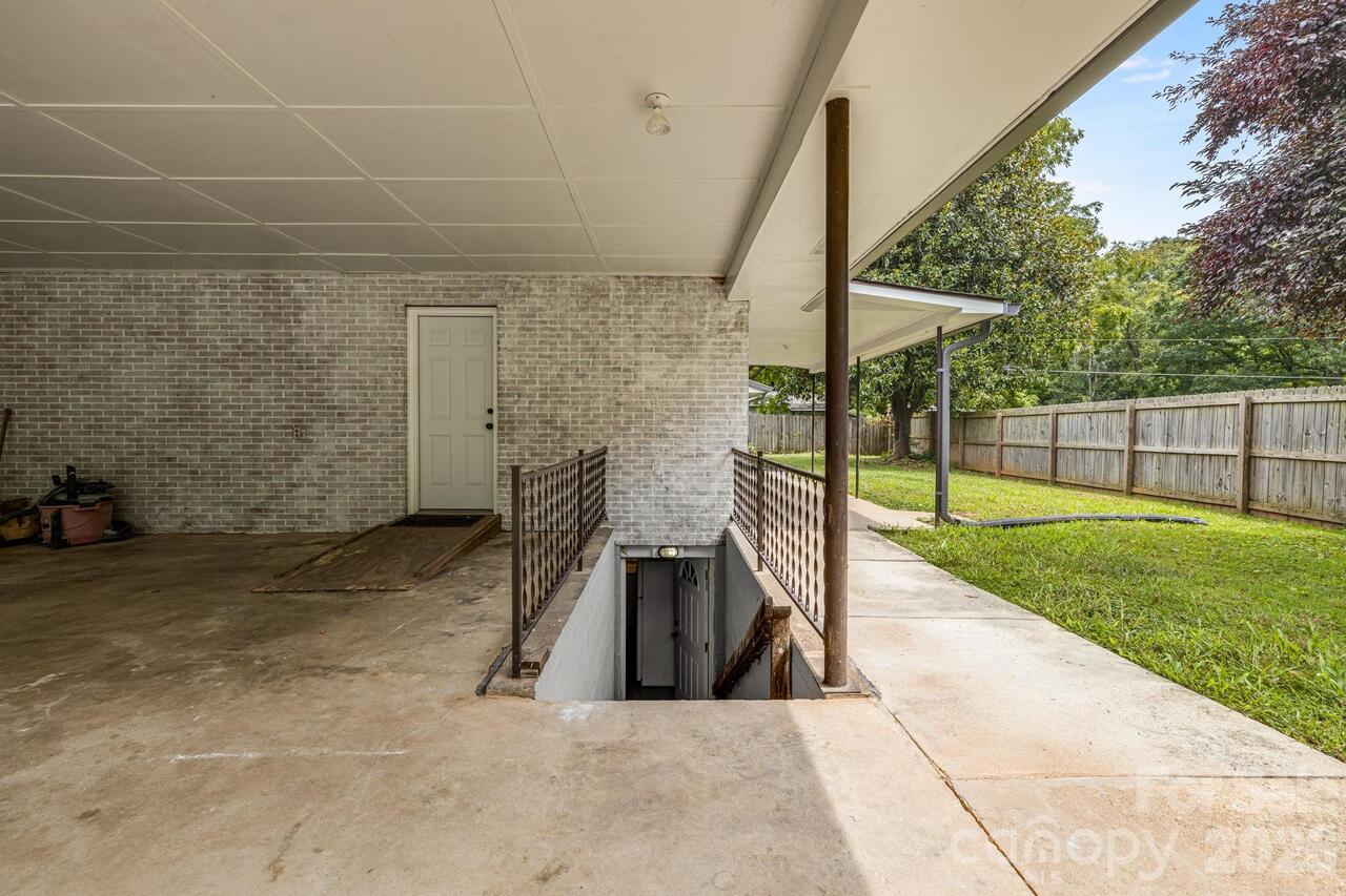 Listing Photo 37