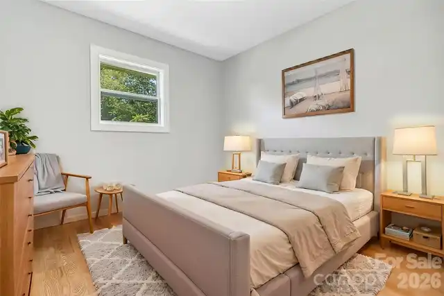Listing Photo 17