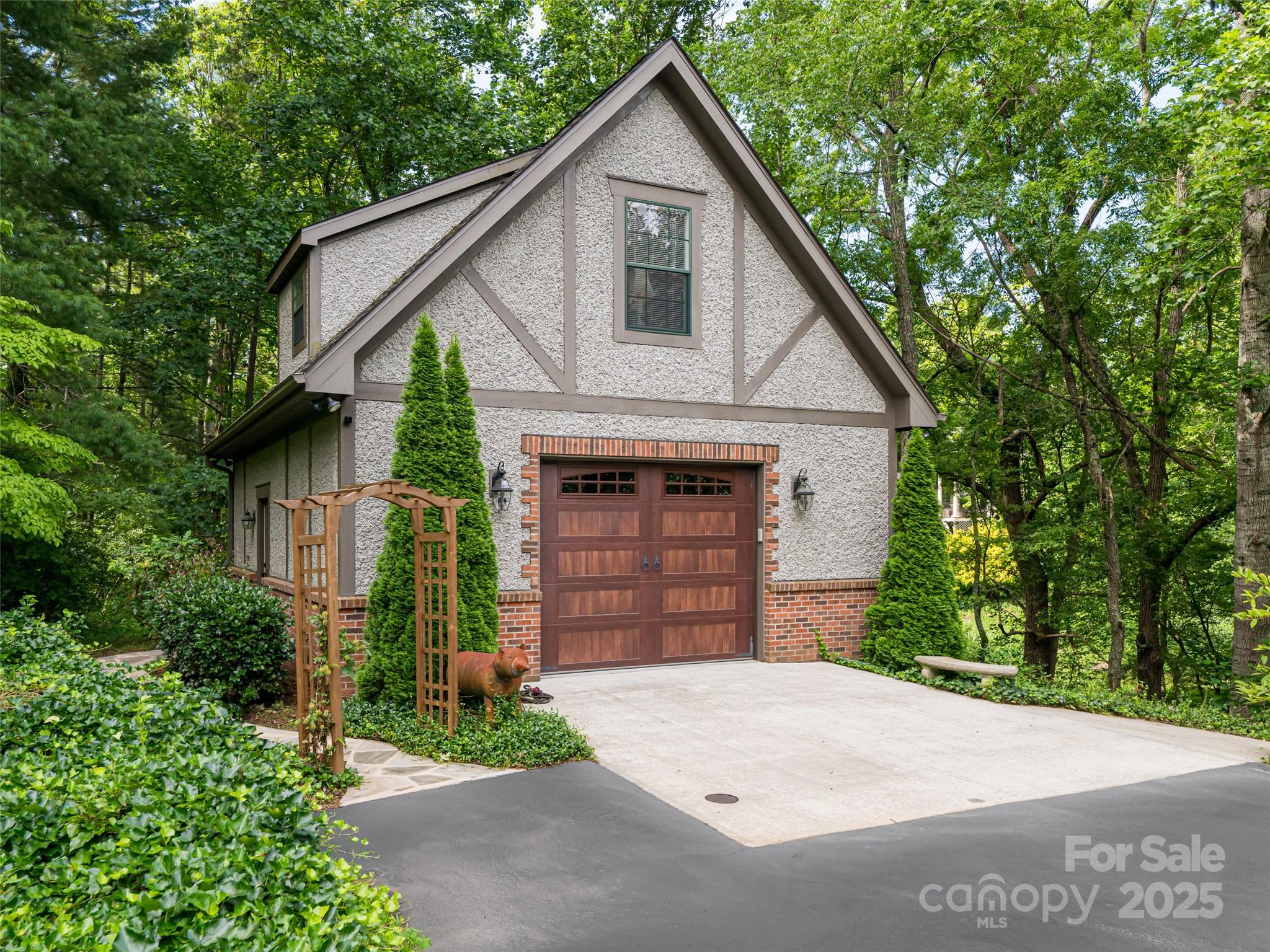 Listing Photo 42