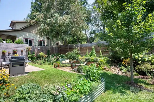 Listing Photo 31
