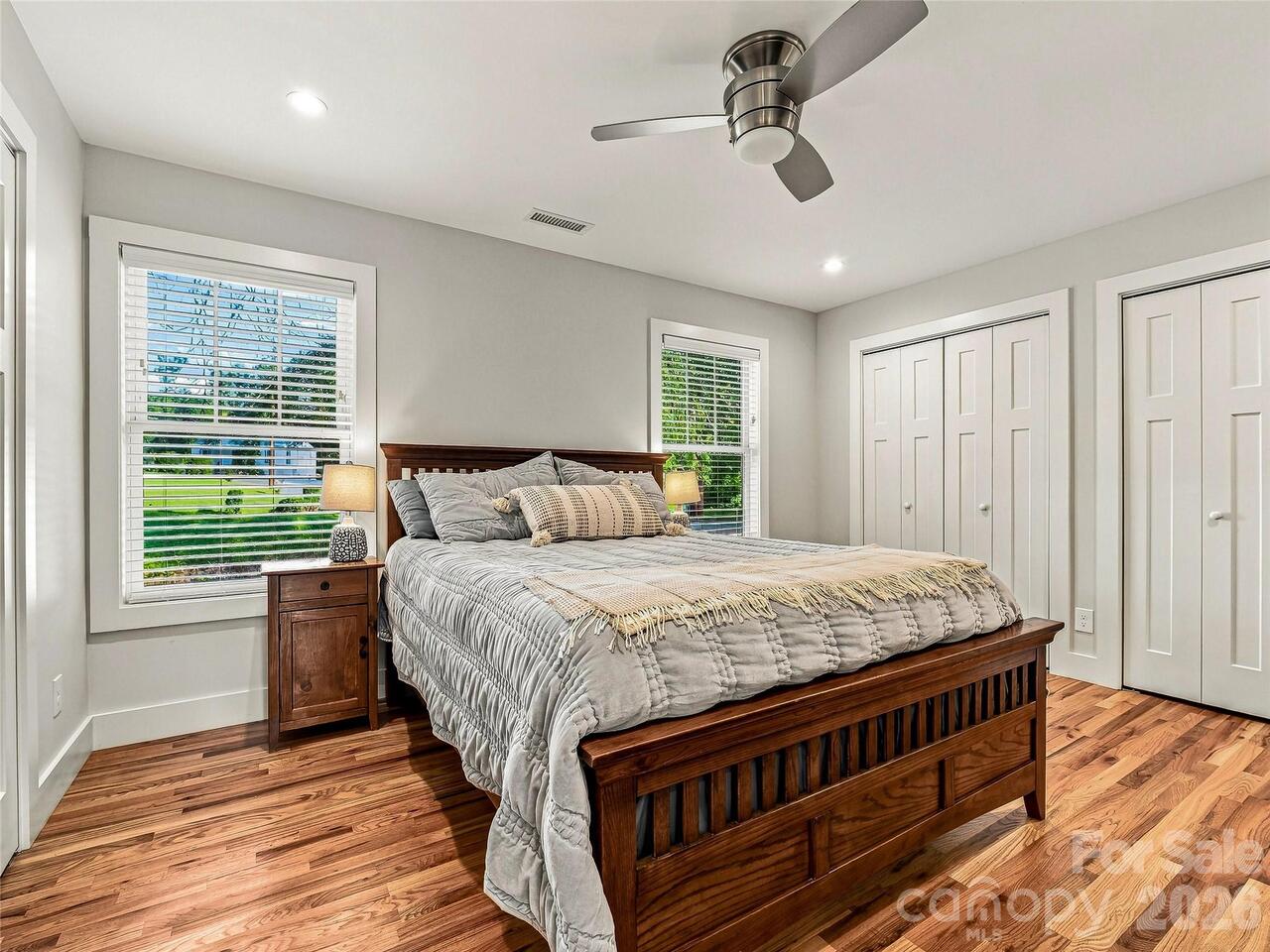Listing Photo 28