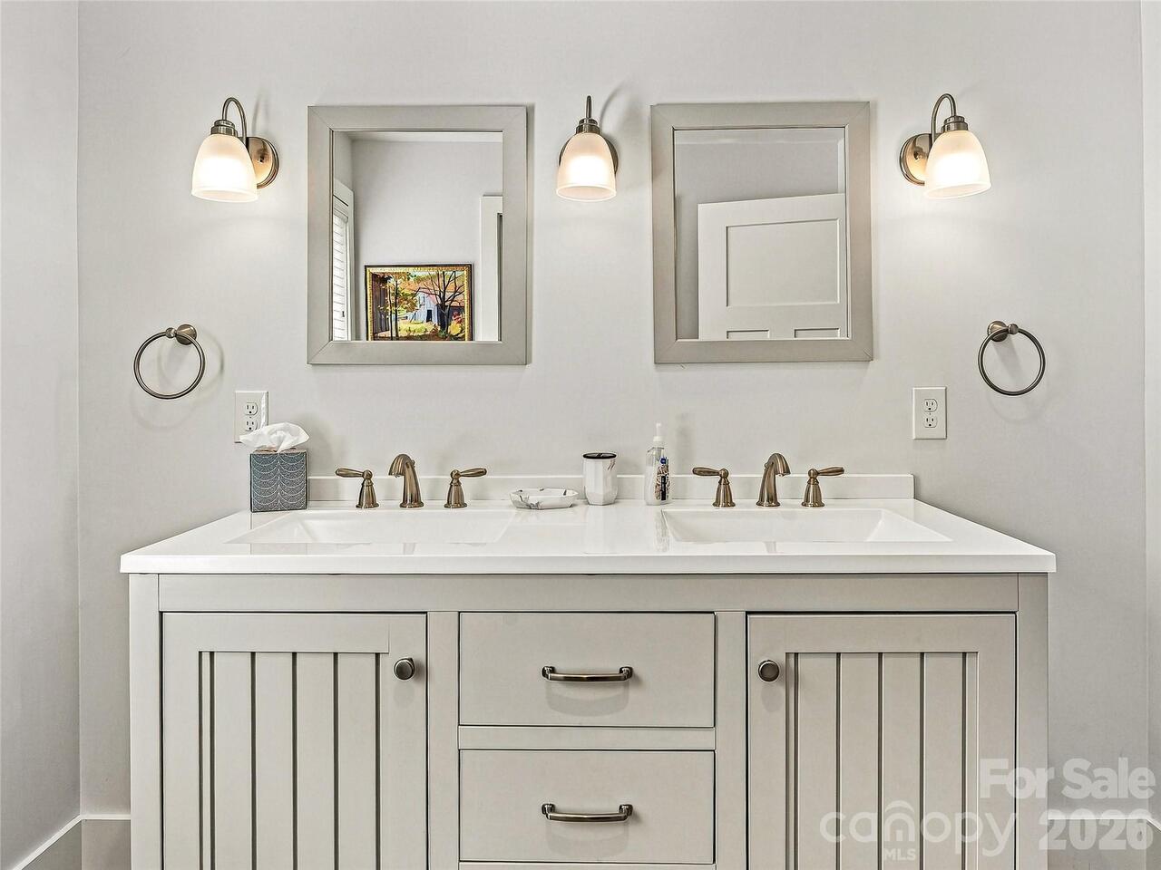 Listing Photo 32