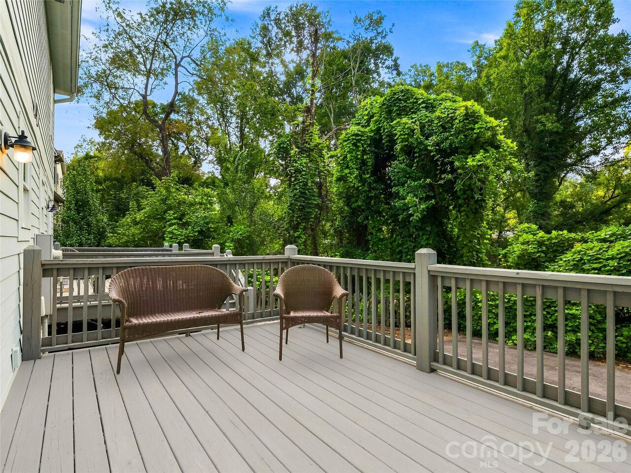 Listing Photo 37