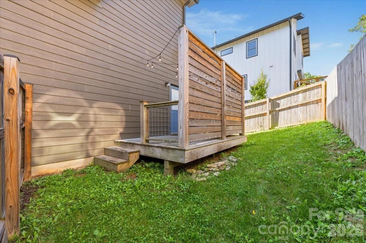 Listing Photo 33