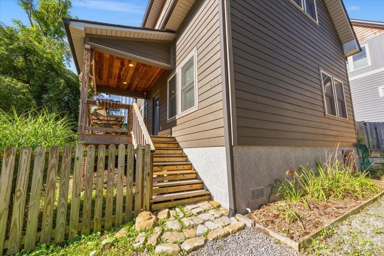 Listing Photo 42