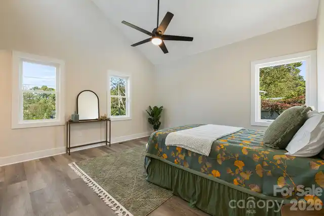 Listing Photo 33