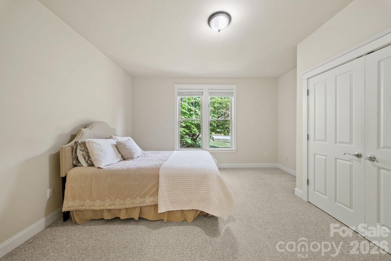 Listing Photo 29