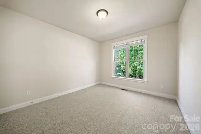 Listing Photo 26