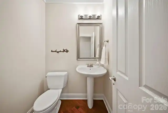 Listing Photo 32