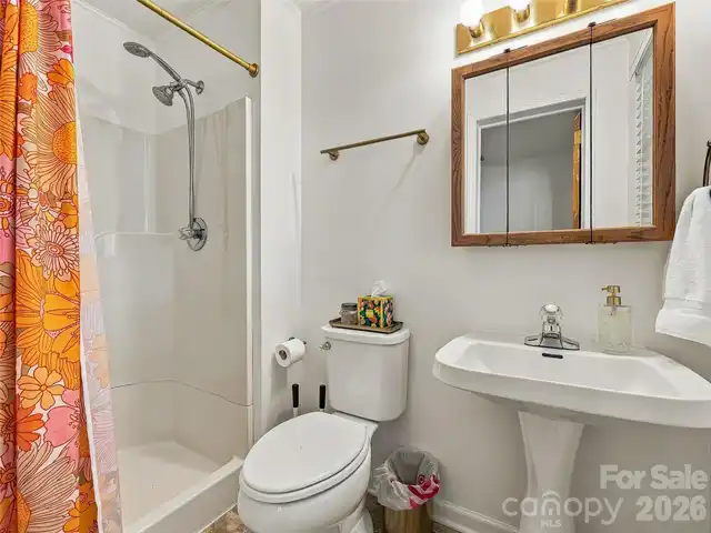 Listing Photo 28