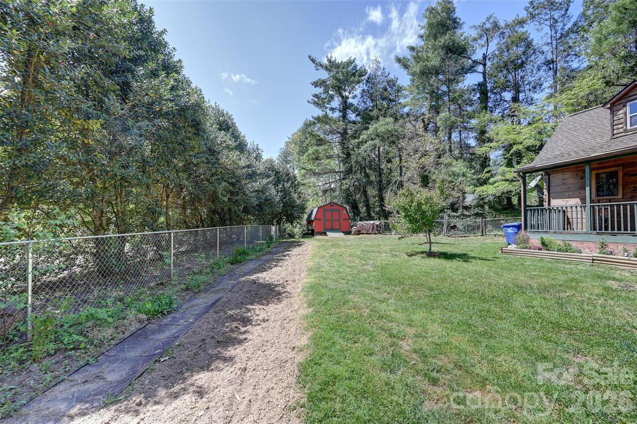 Listing Photo 6