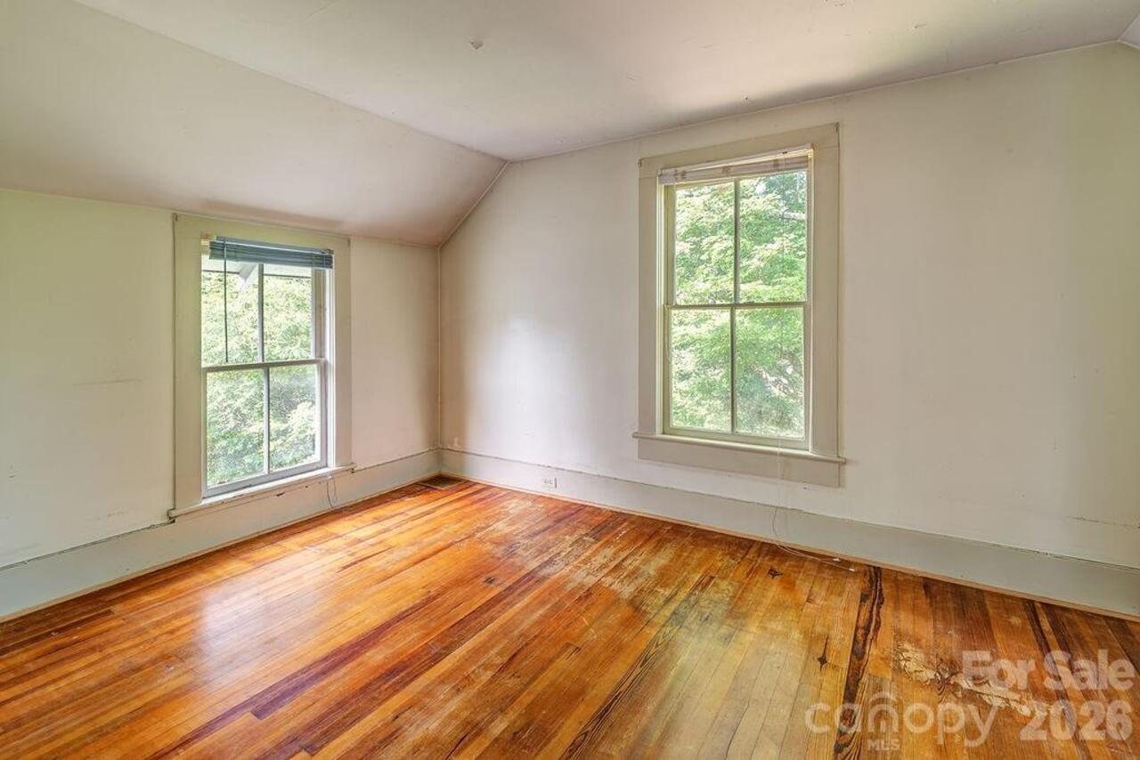 Listing Photo 22
