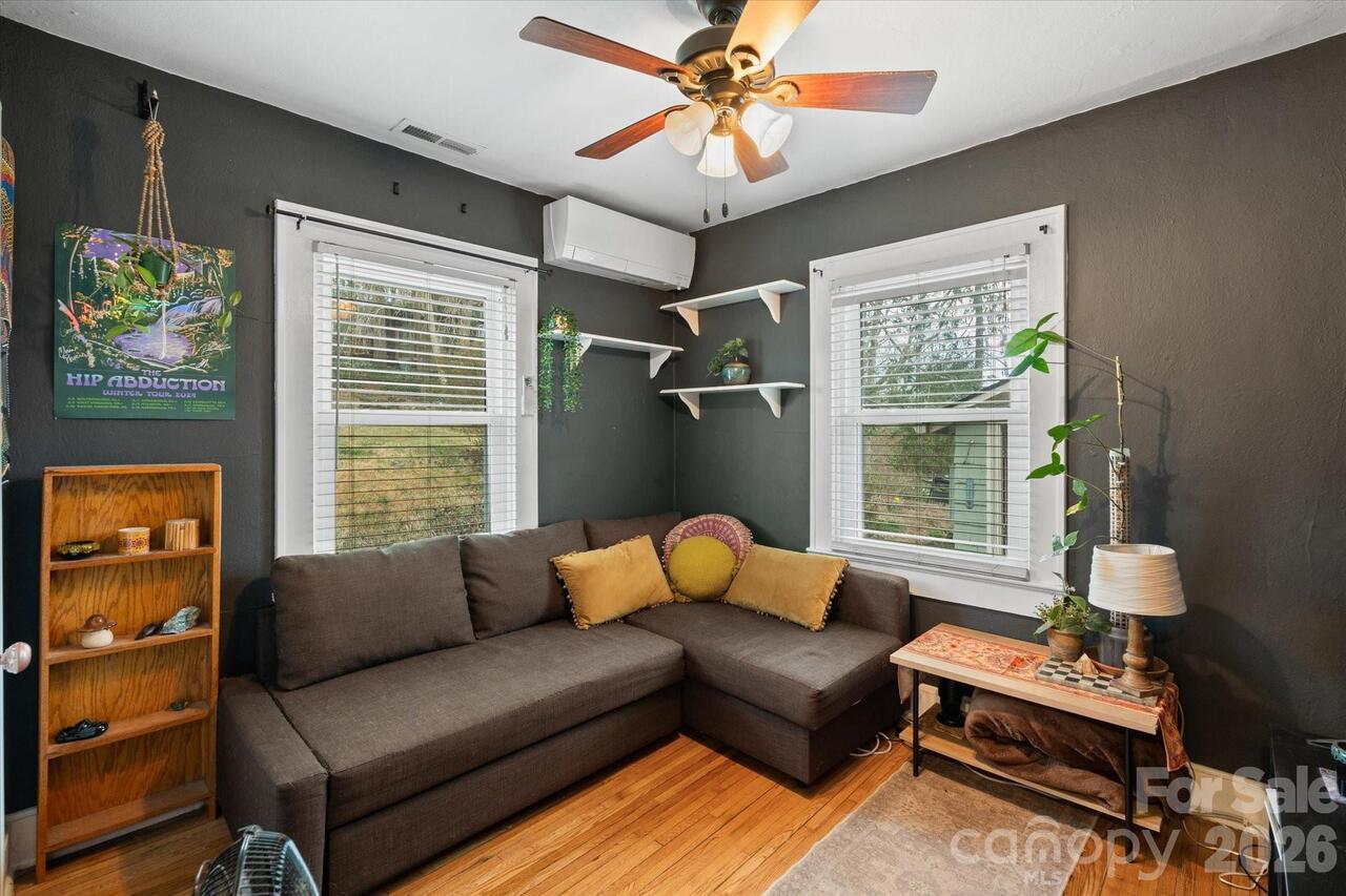 Listing Photo 13