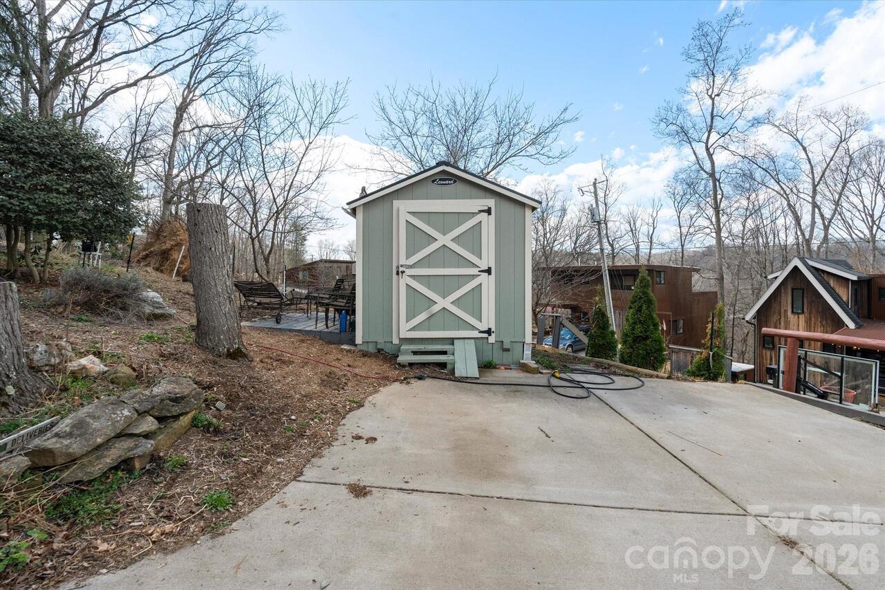 Listing Photo 37