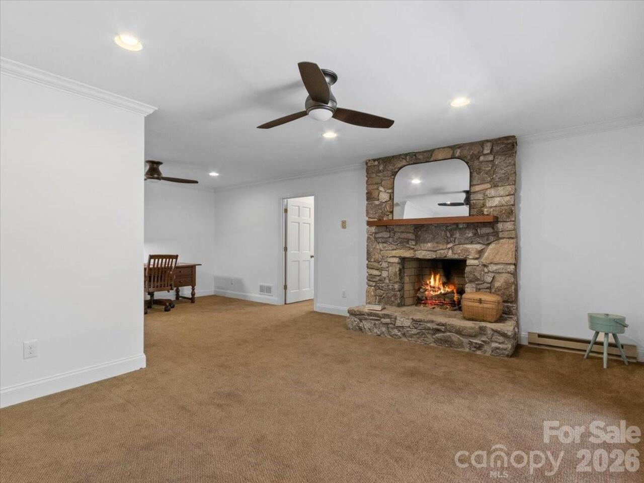 Listing Photo 32