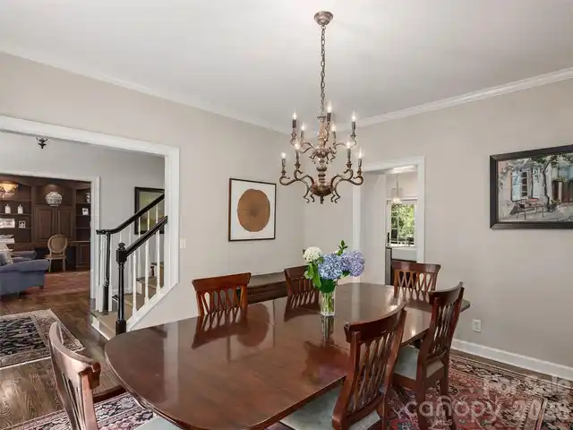 Listing Photo 8