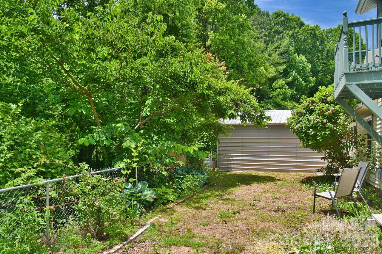 Listing Photo 29