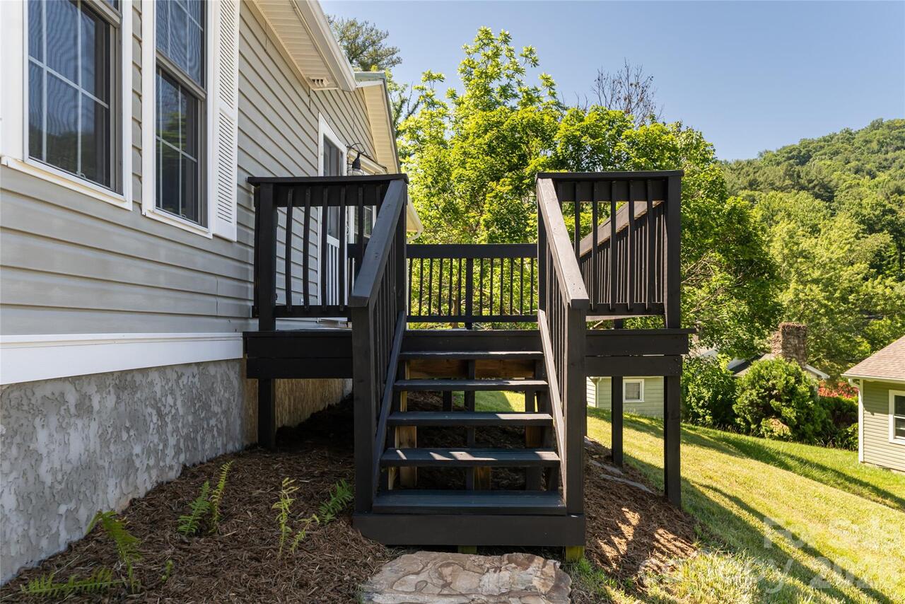 Listing Photo 25