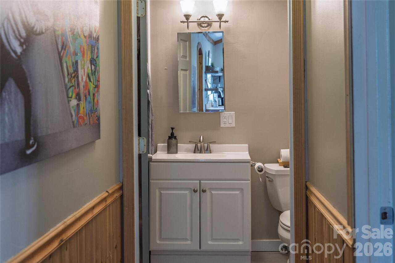 Listing Photo 17