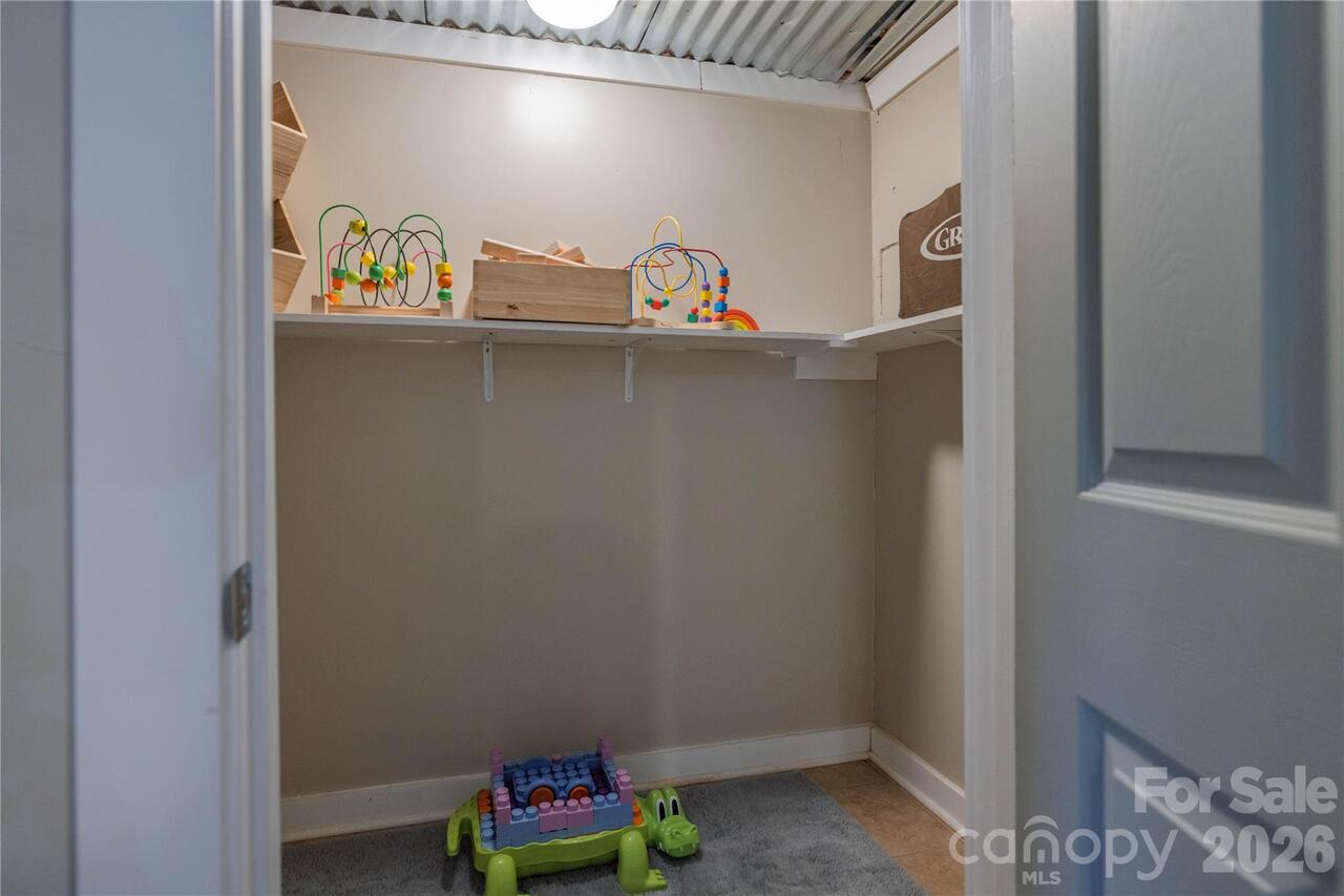Listing Photo 24