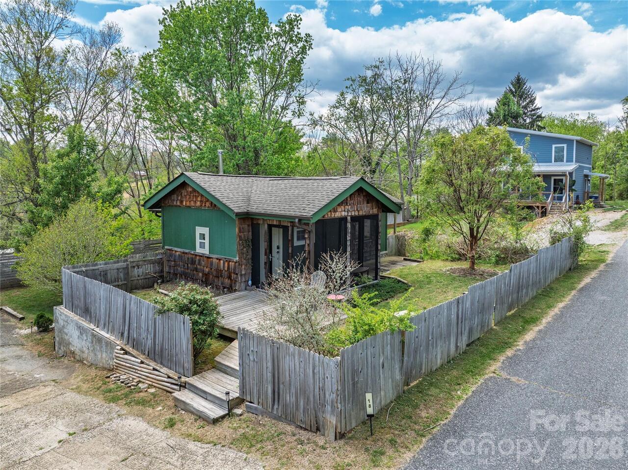 Listing Photo 36