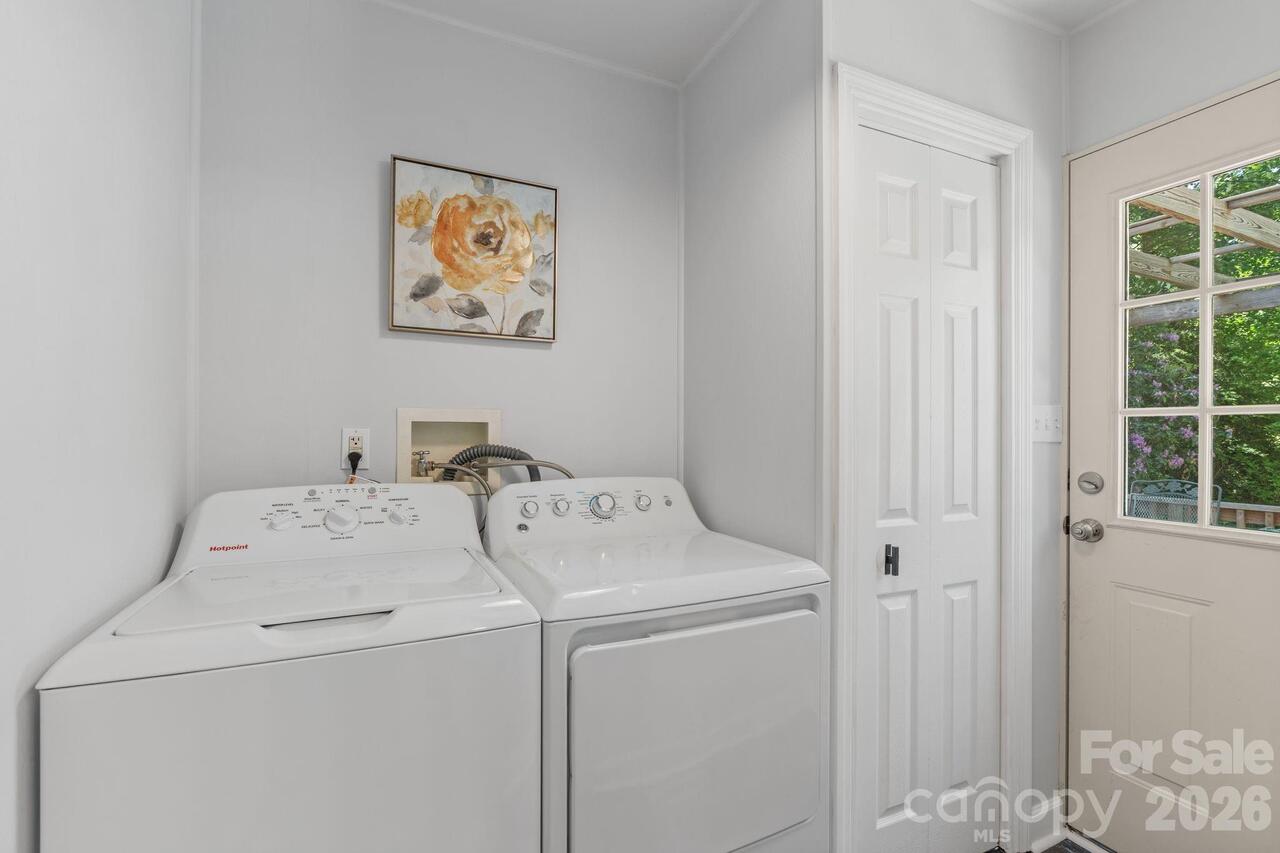 Listing Photo 22