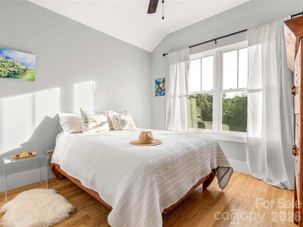 Listing Photo 23