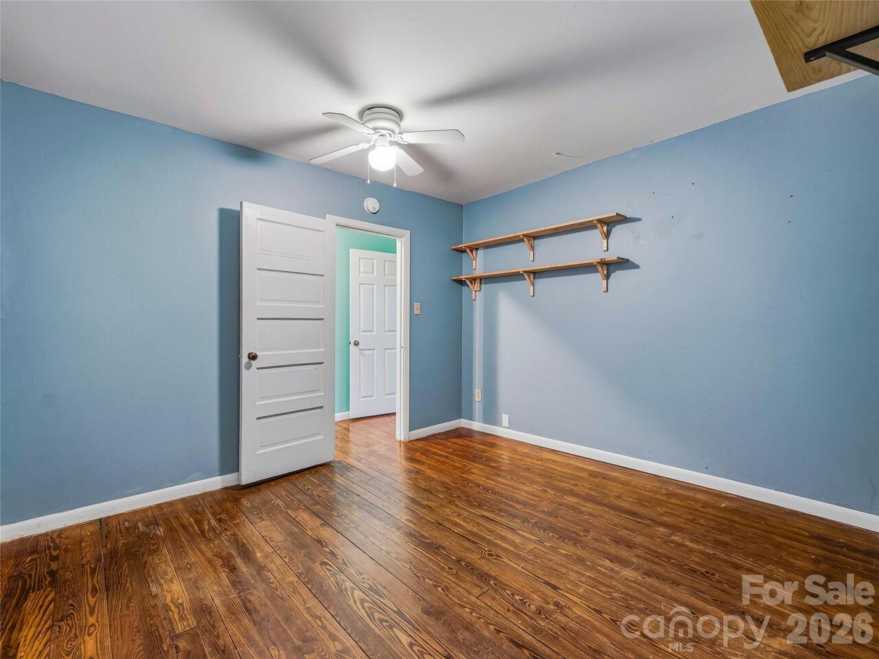 Listing Photo 24