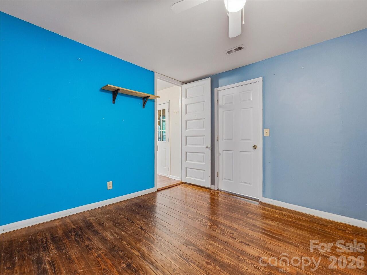 Listing Photo 25