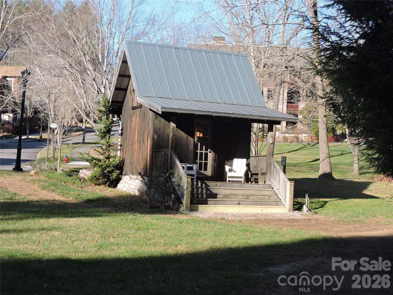 Listing Photo 19