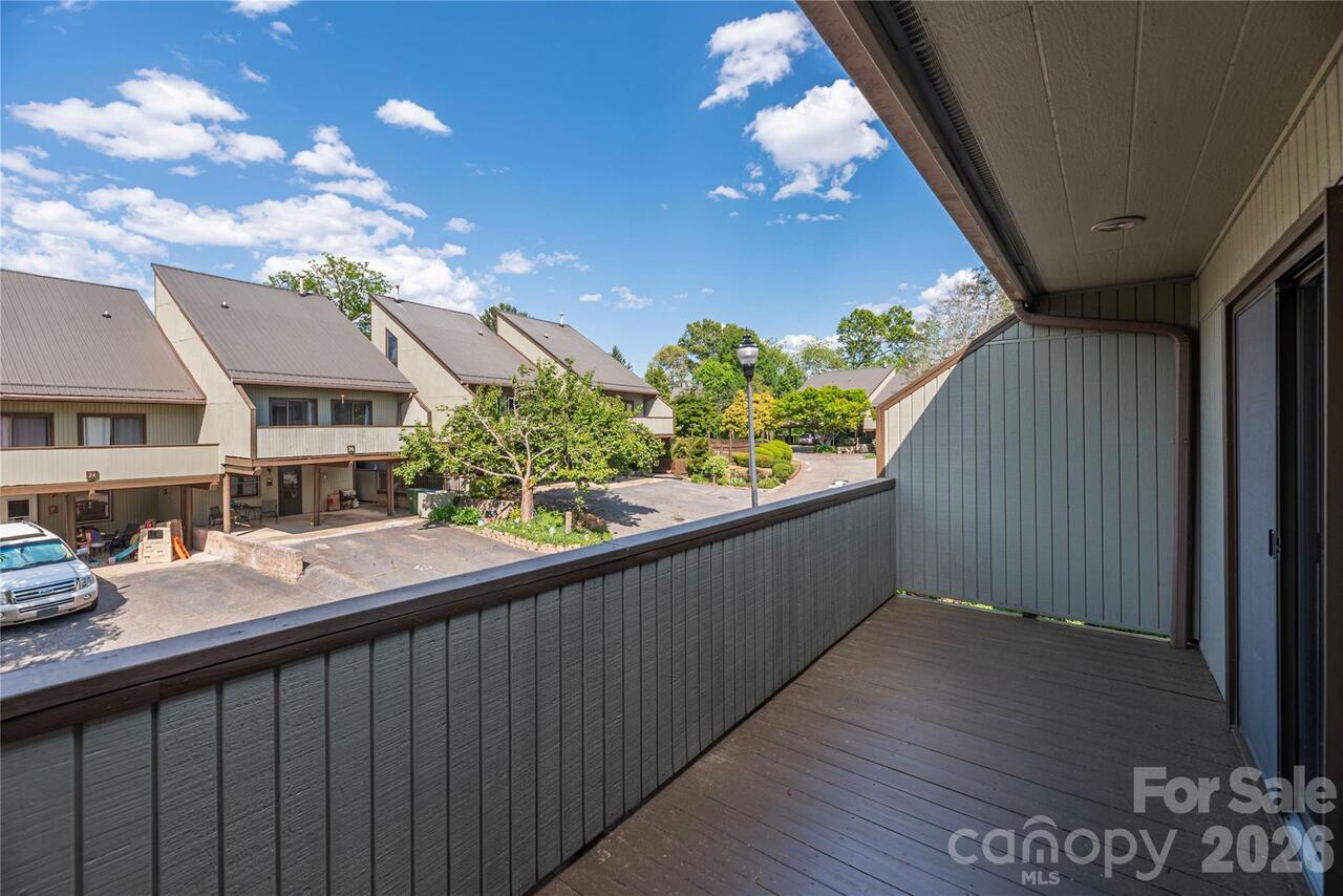 Listing Photo 25