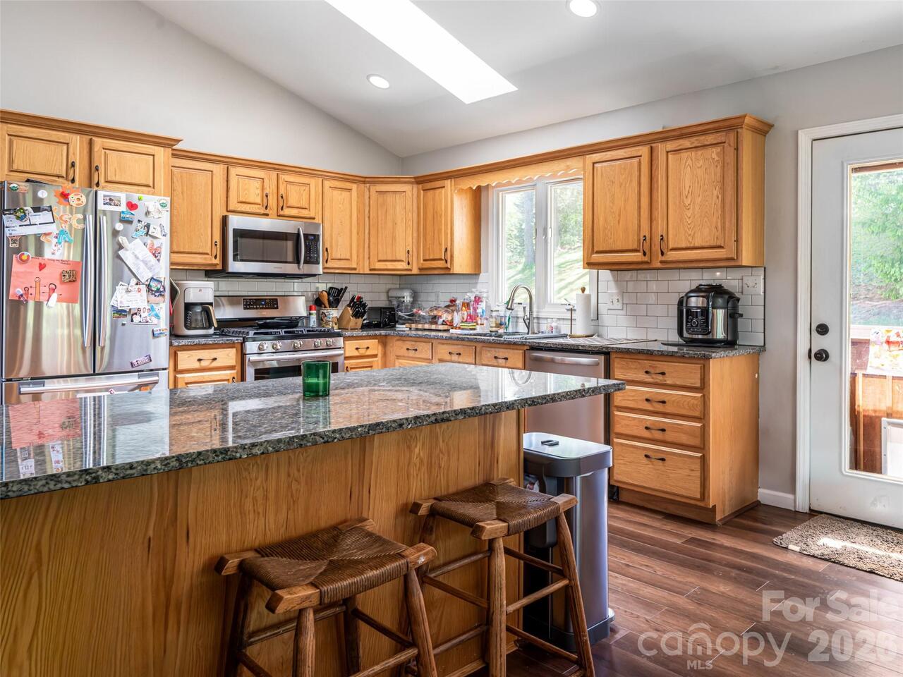 Listing Photo 15