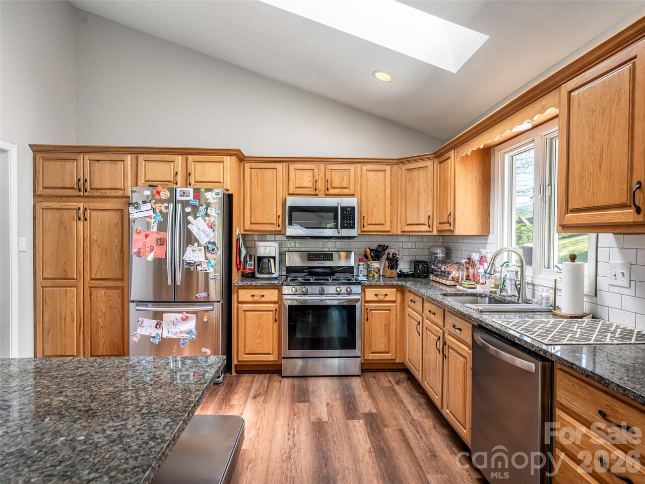 Listing Photo 16