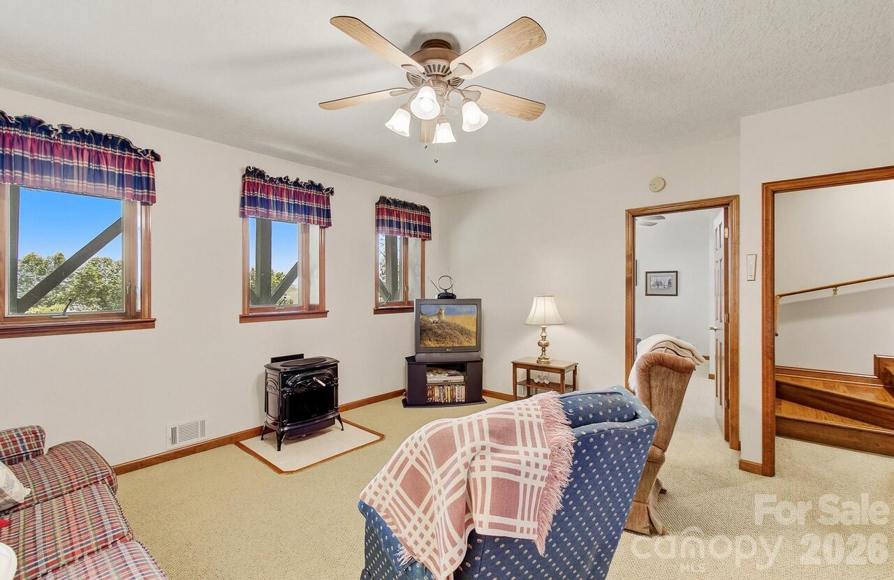 Listing Photo 31