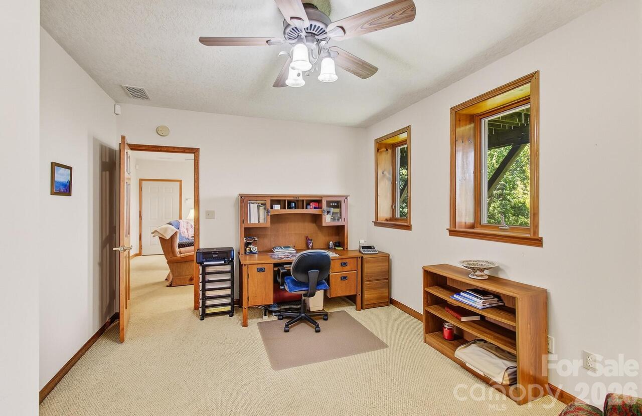 Listing Photo 33