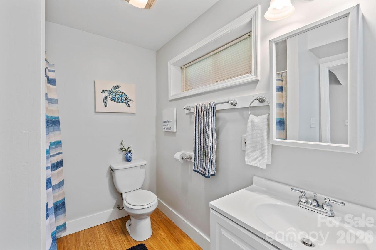 Listing Photo 28