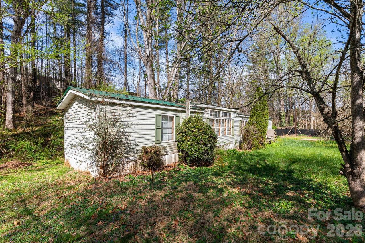 Listing Photo 17