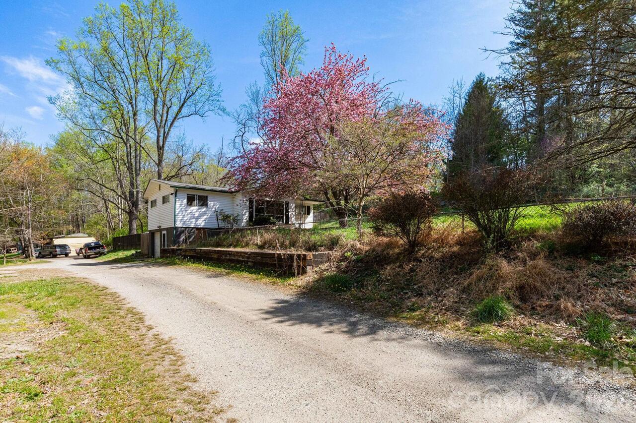 Listing Photo 19