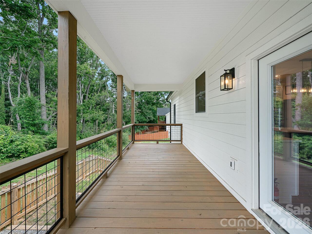 Listing Photo 6