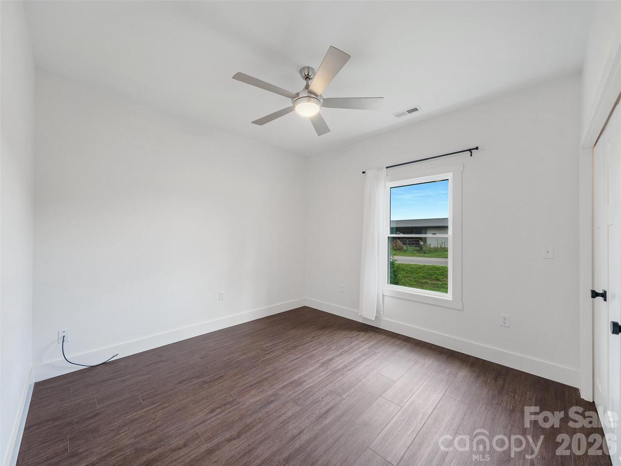 Listing Photo 23