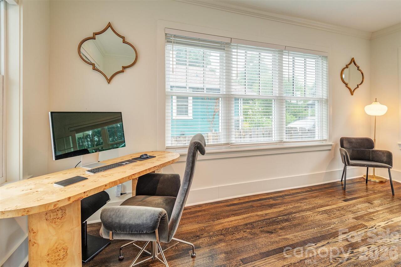 Listing Photo 18